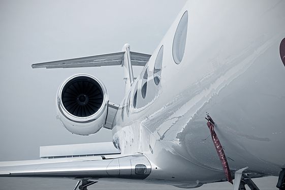 Airplane jet and tail